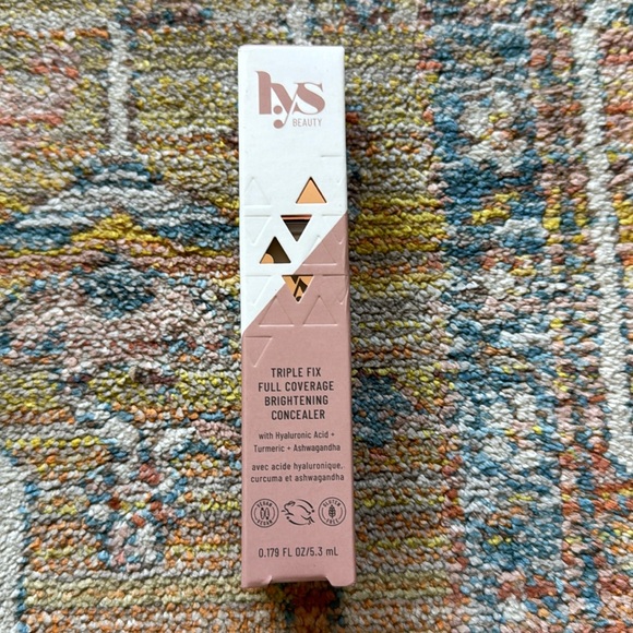 Lys Beauty TRIPLE FIX FULL COVERAGE BRIGHTENING CONCEALER in TG1 - Picture 1 of 3